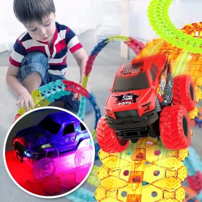 Svjetlosna staza s automobilom | LUMITRACK