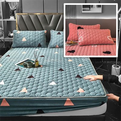 Mekani i elegantan set posteljine (prekrivka za madrac + 2 x jastučnica) | VELVETLUX